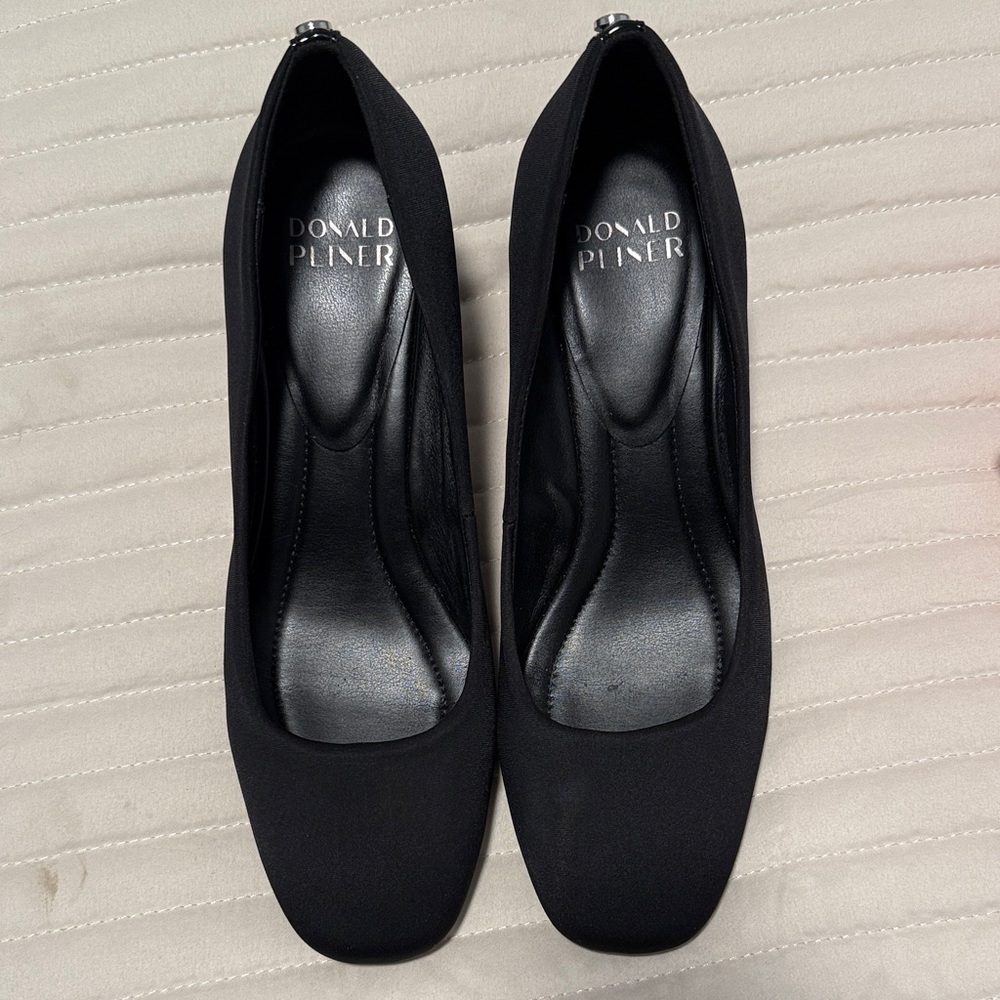 Donald J. Pliner Black Heels